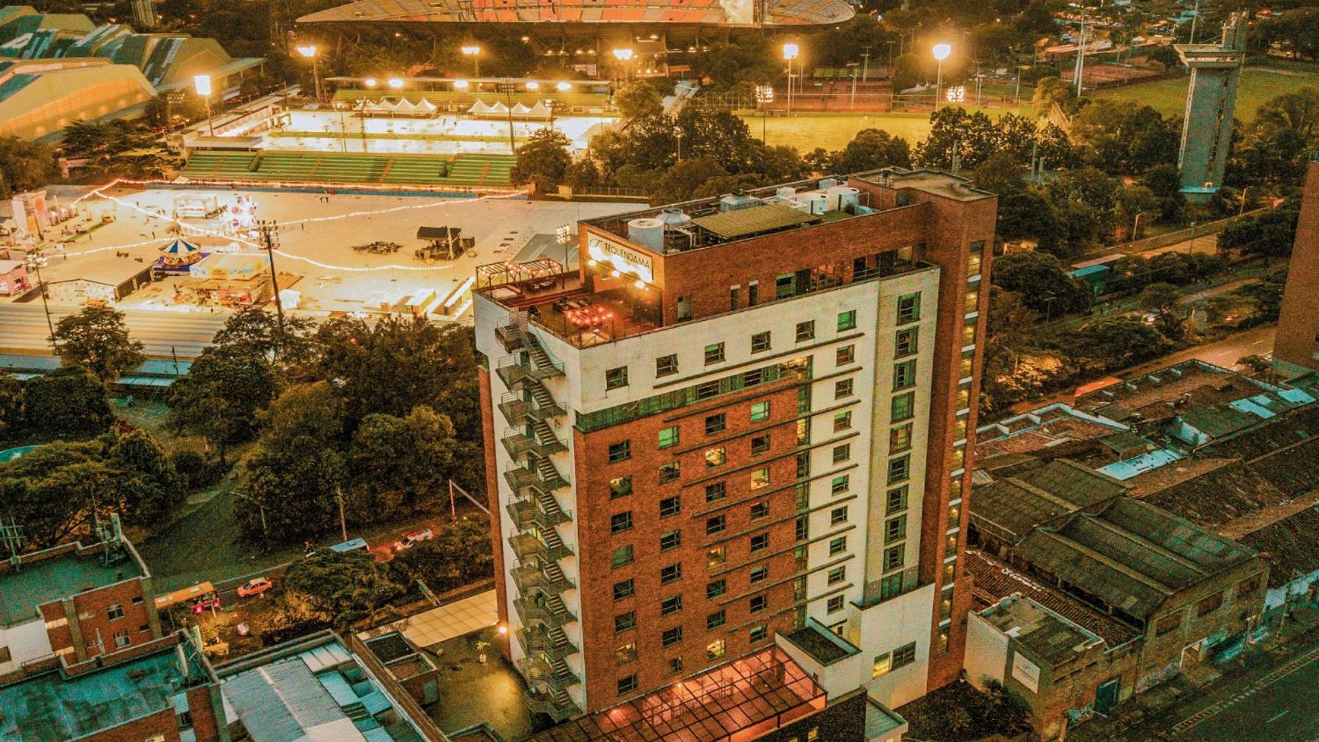 Tequendama Hotel Medellin - Estadio Bagian luar foto